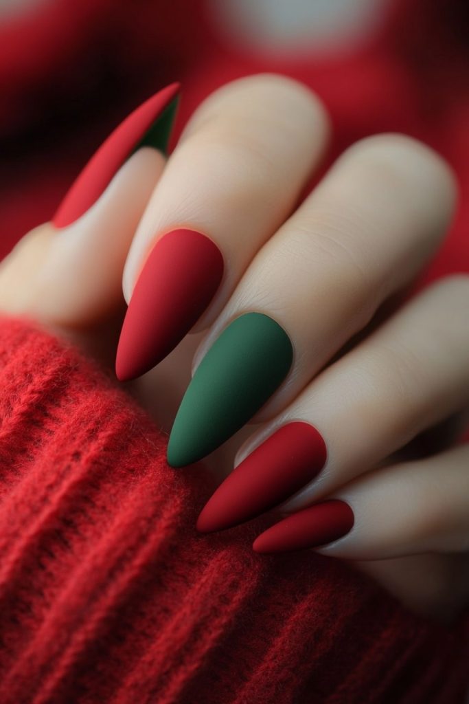 12 Red and green matte nails