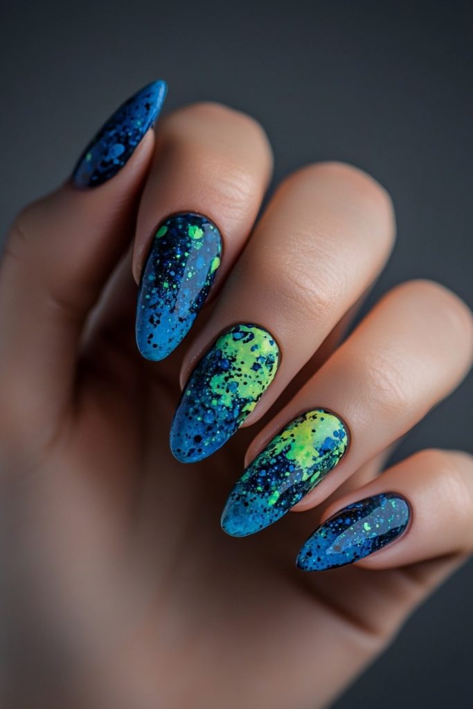 18 Blue and Green with Watercolor splashes