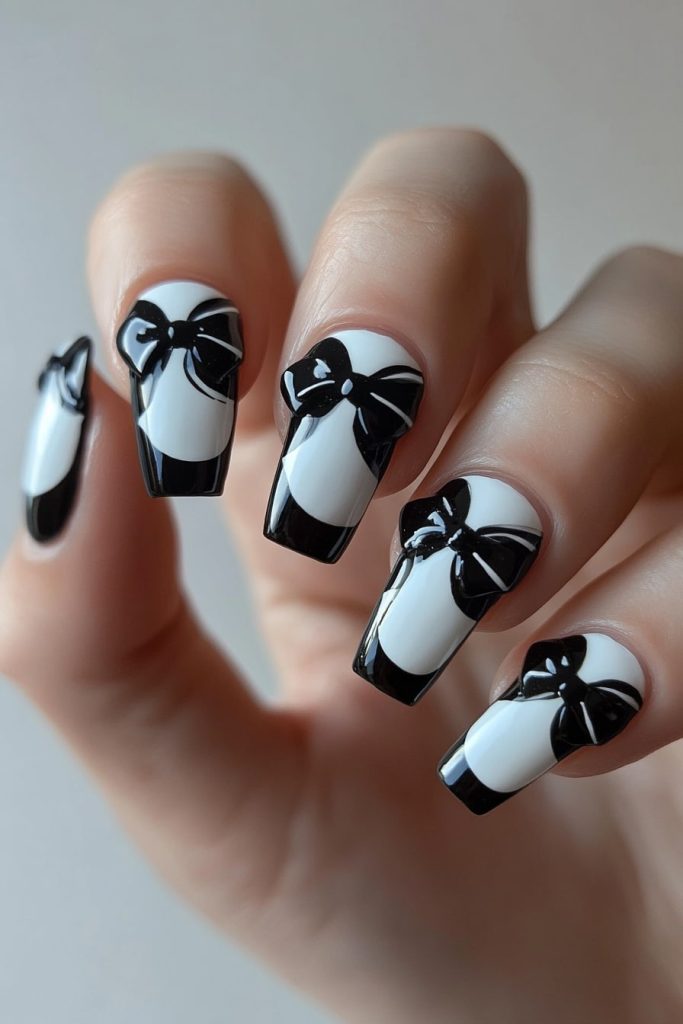 25 Black and White Bow Nails with Alternating black and white bows